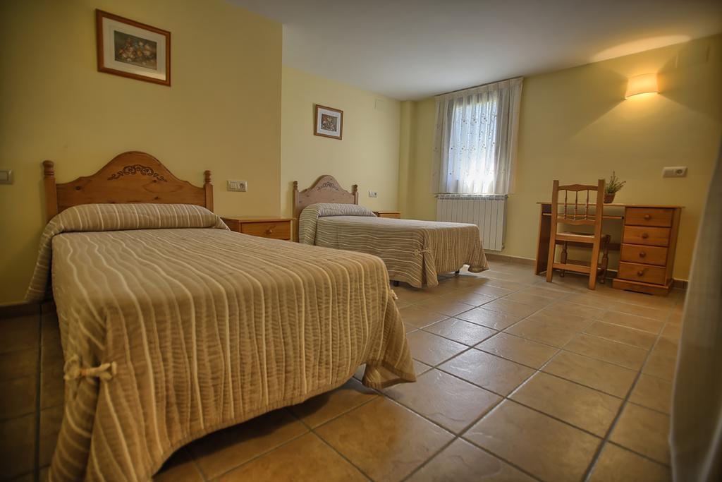 Apartamentos Casa Riu Sahun Kamer foto